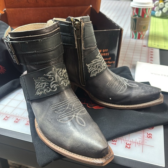 Freebird Waylon boots / booties - Picture 3 of 10